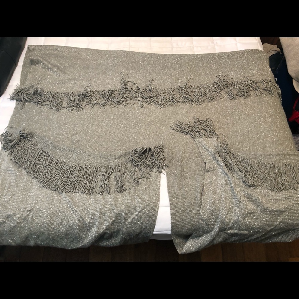 Very large Scarf